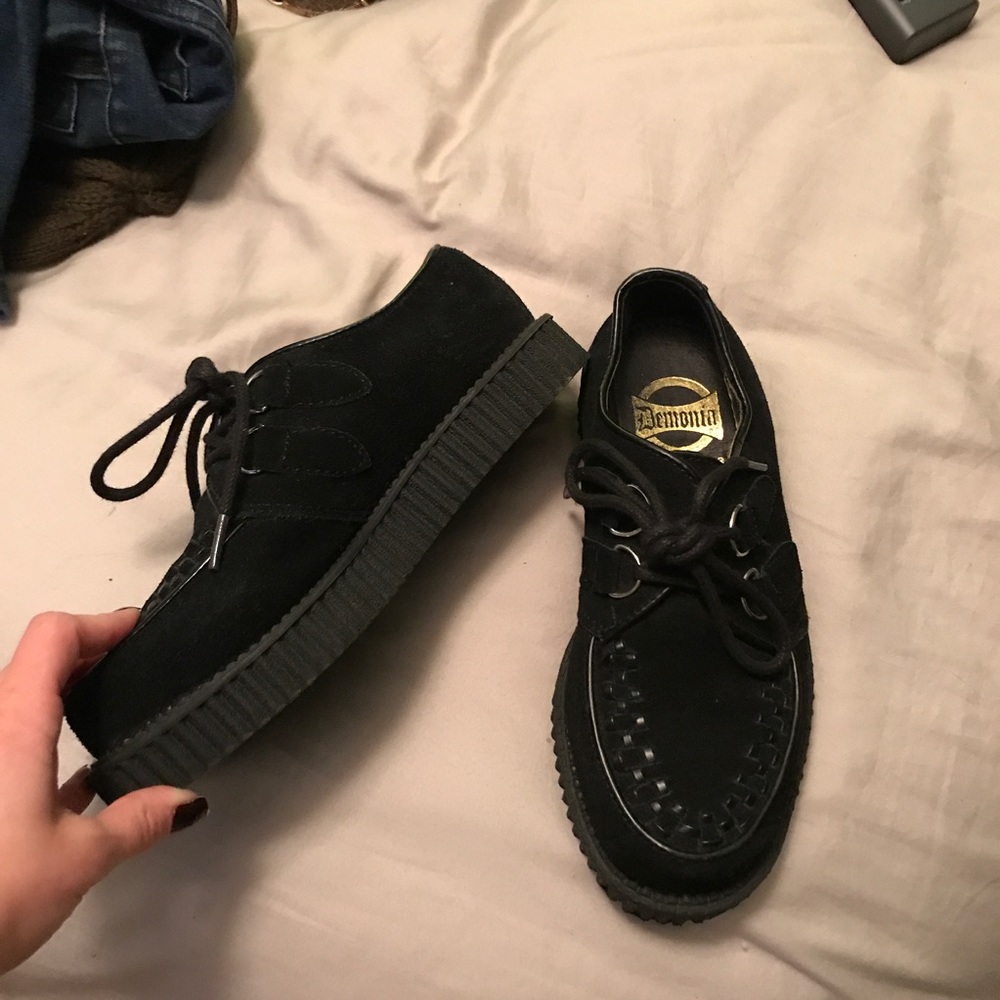 Demonia black creepers